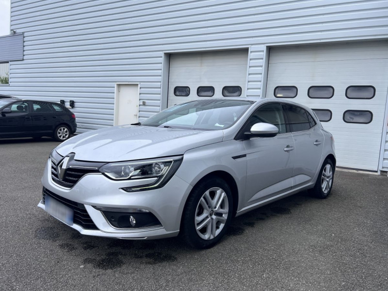 Photo 2 de l'offre de Renault Mégane Berline (4) Business TCe 140 EDC FAP à 16490€ chez Carlyss automobiles Vitré