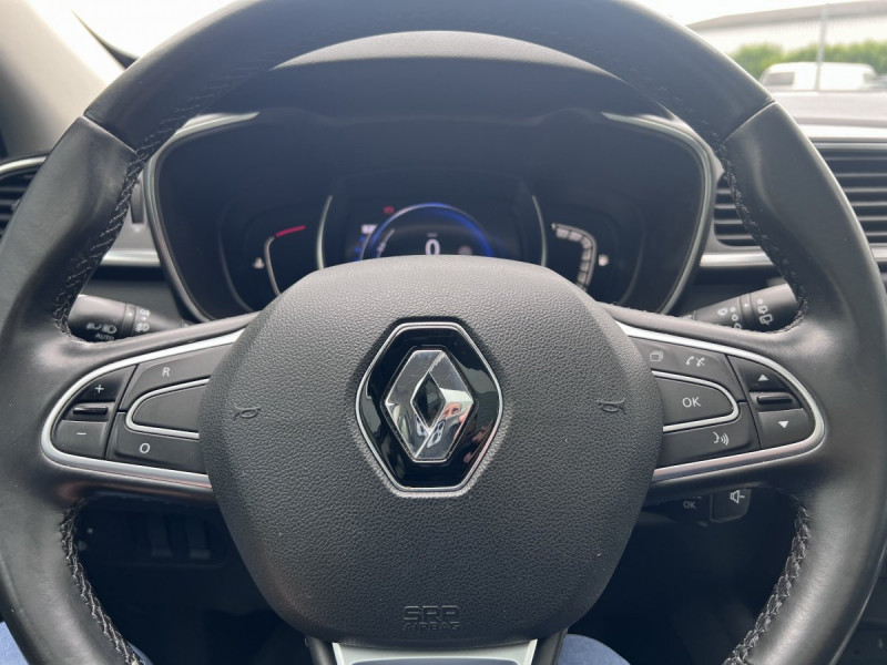 Photo 9 de l'offre de RENAULT Kadjar Intens Energy dCi 130 X-Tronic à 14990€ chez Carlyss automobiles Vitré