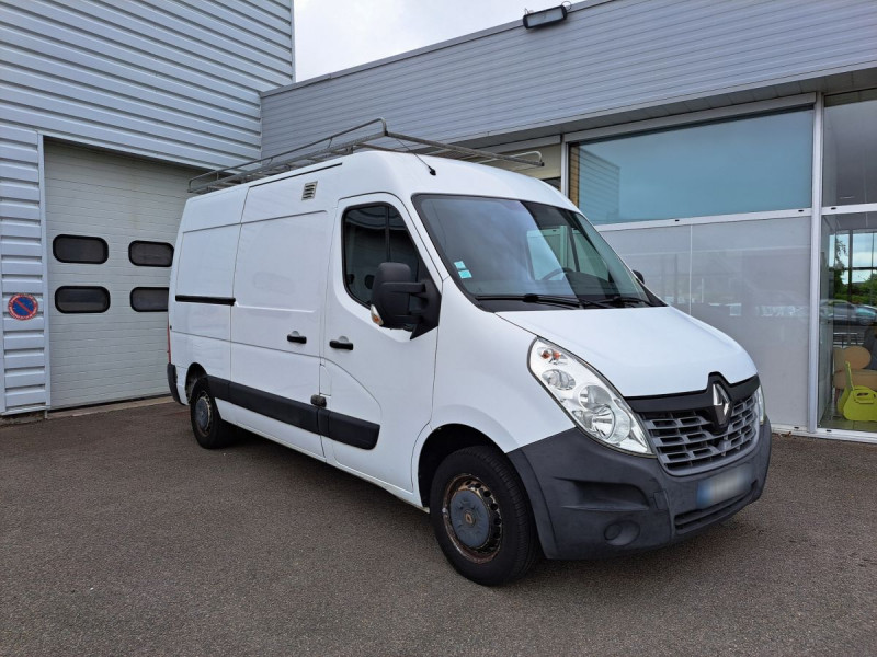 Photo 1 de l'offre de Renault Master (3) 9575 euros HT FG Cf Trac F3500 L2H2 dCi 110 Euro6 à 11490€ chez Carlyss automobiles Vitré