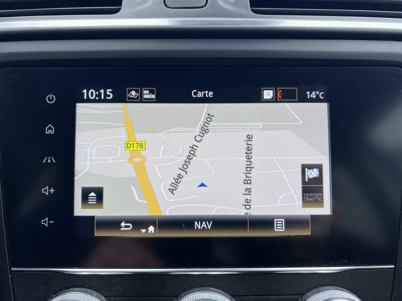 Photo 10 de l'offre de RENAULT Kadjar Business TCe 140 EDC FAP - 21 à 15490€ chez Carlyss automobiles Vitré