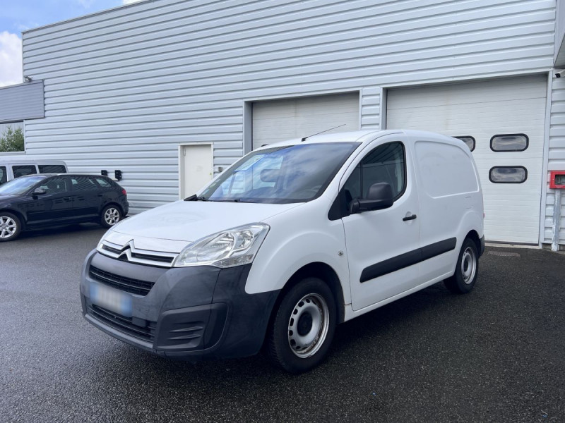 Photo 2 de l'offre de Citroën Berlingo (2) 7492 euros HT BlueHDi 75 BVM Club M à 8990€ chez Carlyss automobiles Vitré