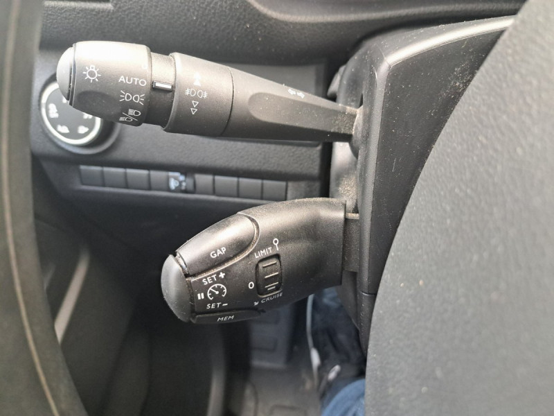 Photo 17 de l'offre de Peugeot Expert (3) 18325 euros HT Taille XL 2.0 BHDI 145 PACK PREM C à 21990€ chez Carlyss automobiles Vitré
