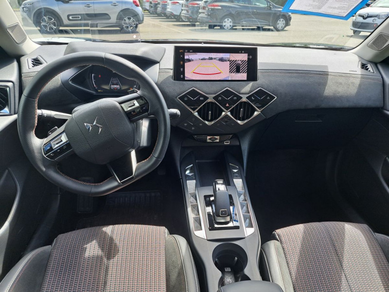 Photo 9 de l'offre de DS DS 3 Crossback 1.5 BLUEHDI 130 AUTO PERFORMANCE LINE à 24490€ chez Carlyss automobiles Vitré
