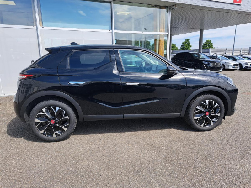 Photo 2 de l'offre de DS DS 3 Crossback 1.5 BLUEHDI 130 AUTO PERFORMANCE LINE à 24490€ chez Carlyss automobiles Vitré