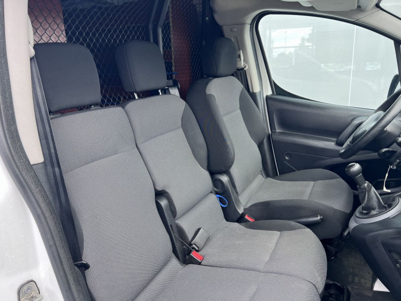 Photo 8 de l'offre de Citroën Berlingo (2) 7492 euros HT BlueHDi 75 BVM Club M à 8990€ chez Carlyss automobiles Vitré