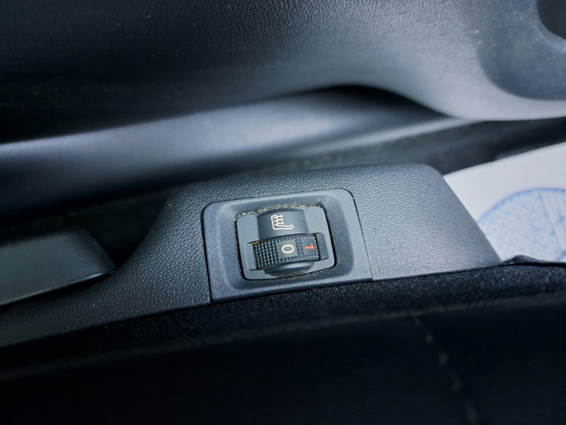 Photo 24 de l'offre de CITROEN C3 Aircross BlueHDi 110 S&S BVM6 Shine à 16490€ chez Carlyss automobiles Vitré