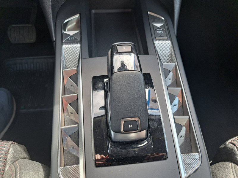 Photo 19 de l'offre de DS DS 3 Crossback 1.5 BLUEHDI 130 AUTO PERFORMANCE LINE à 24490€ chez Carlyss automobiles Vitré