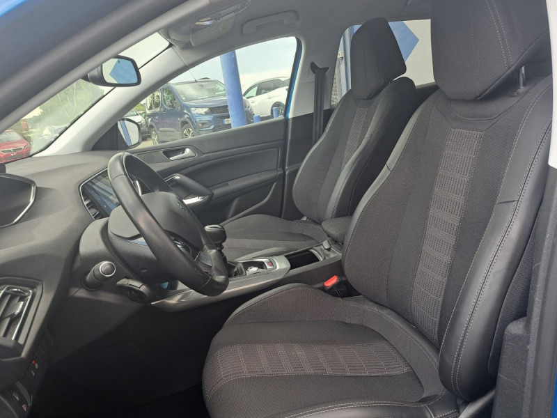 Photo 7 de l'offre de PEUGEOT 308 (2) BlueHDi 130 S&S ALLURE à 12490€ chez Carlyss automobiles Vitré