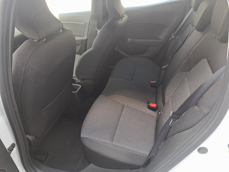 Photo 7 de l'offre de RENAULT Clio (5) Business TCe 90 -21 à 13490€ chez Carlyss automobiles Vitré