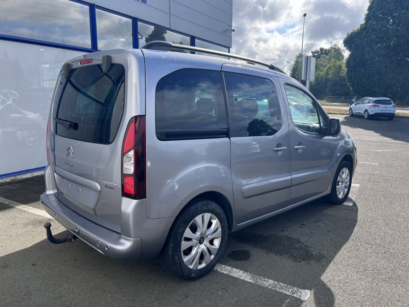Photo 4 de l'offre de Citroën Berlingo Multispace (2) BlueHDi 120 S&S BVM6 Shine à 14490€ chez Carlyss automobiles Vitré