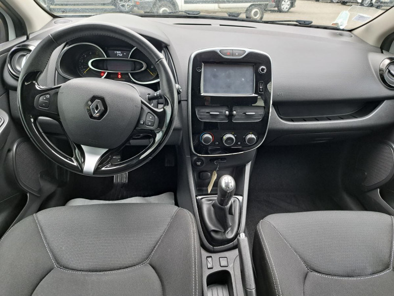 Photo 8 de l'offre de RENAULT Clio (4) Zen Energy dCi 90 eco² 82g à 11490€ chez Carlyss automobiles Vitré