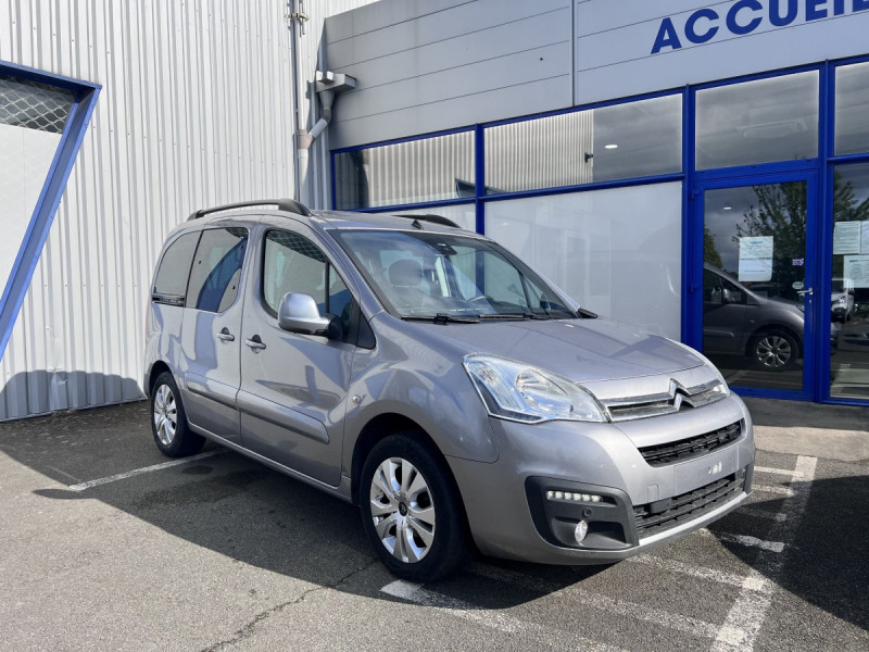 Photo 1 de l'offre de Citroën Berlingo Multispace (2) BlueHDi 120 S&S BVM6 Shine à 14490€ chez Carlyss automobiles Vitré