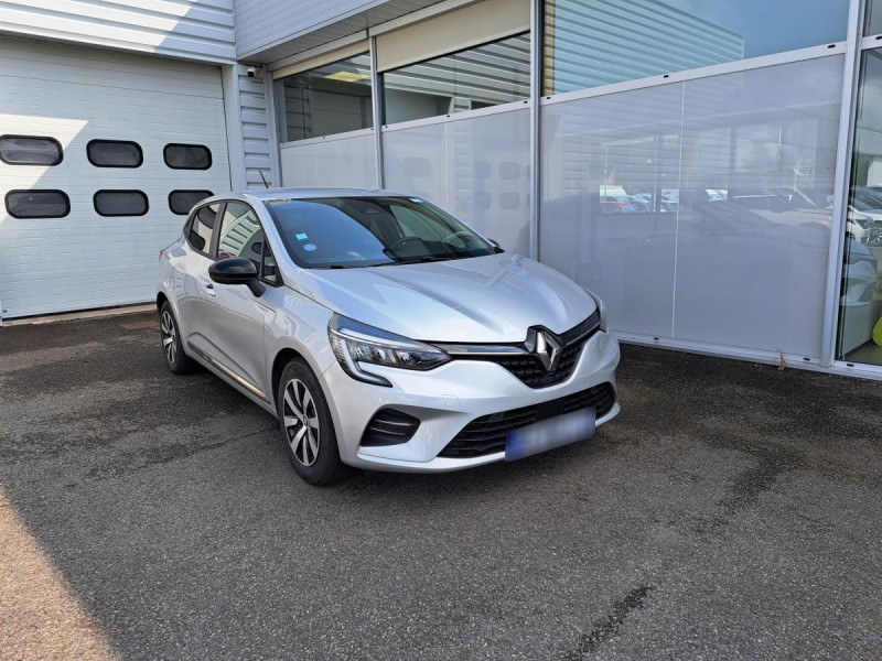 Photo 1 de l'offre de RENAULT Clio (5) Evolution E-Tech hybride 145 à 15990€ chez Carlyss automobiles Vitré