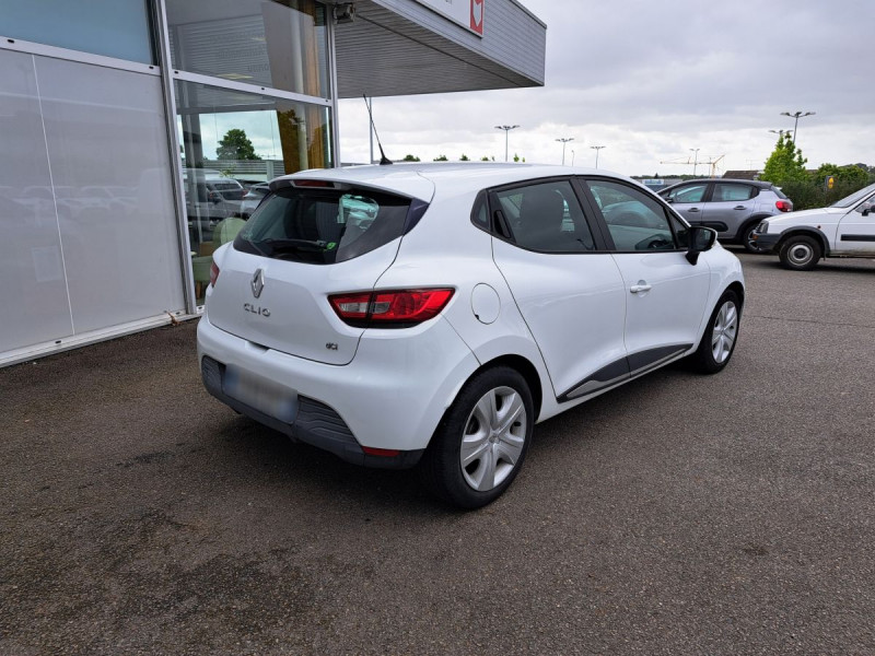 Photo 3 de l'offre de RENAULT Clio (4) Zen Energy dCi 90 eco² 82g à 11490€ chez Carlyss automobiles Vitré