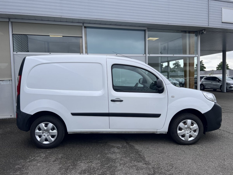 Photo 3 de l'offre de Renault Kangoo Express (2) 8325 euros HT Gd Confort Energy dCi 90 à 9990€ chez Carlyss automobiles Vitré