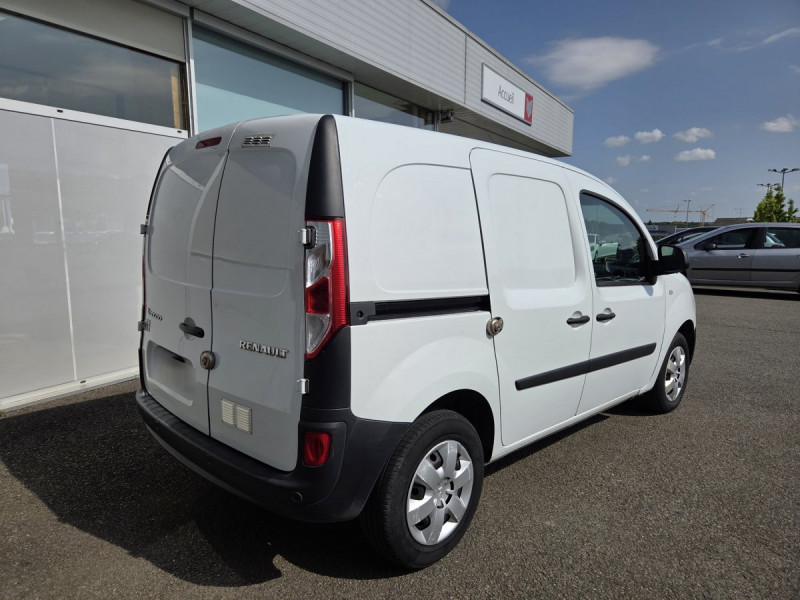 Photo 4 de l'offre de Renault Kangoo Express (2) 8742 euros HT Extra R-Link dCi 90 à 10490€ chez Carlyss automobiles Vitré