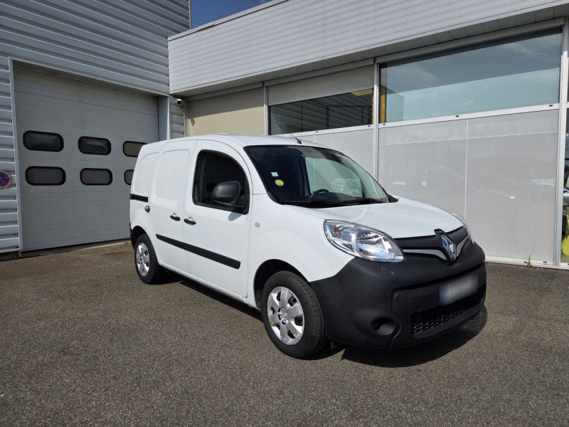 Photo 1 de l'offre de Renault Kangoo Express (2) 8742 euros HT Extra R-Link dCi 90 à 10490€ chez Carlyss automobiles Vitré