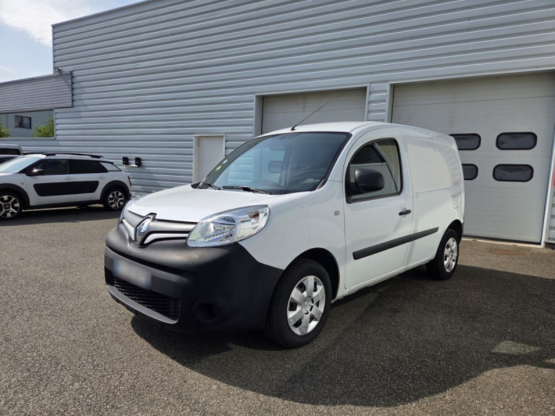 Photo 2 de l'offre de Renault Kangoo Express (2) 8742 euros HT Extra R-Link dCi 90 à 10490€ chez Carlyss automobiles Vitré