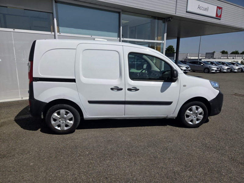 Photo 5 de l'offre de Renault Kangoo Express (2) 10408 euros HT Gd Confort Energy dCi 110 EDC à 12490€ chez Carlyss automobiles Vitré
