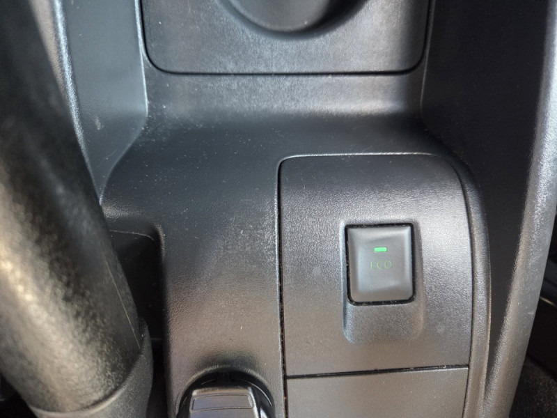 Photo 11 de l'offre de Renault Kangoo Express (2) 10408 euros HT Gd Confort Energy dCi 110 EDC à 12490€ chez Carlyss automobiles Vitré