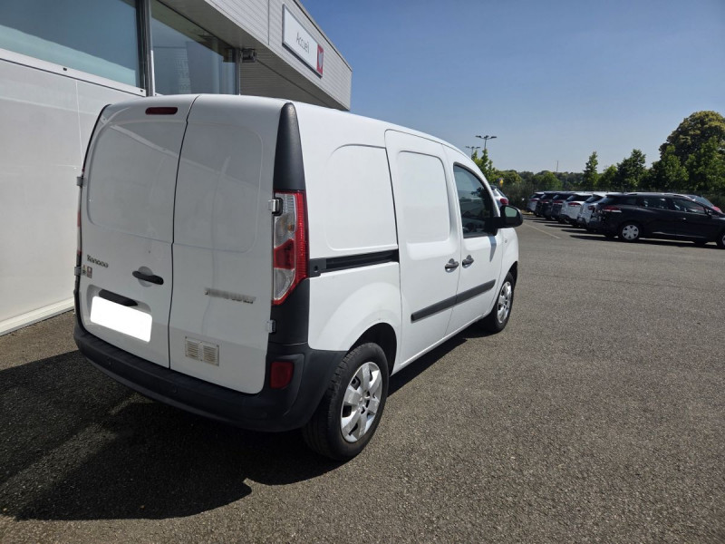 Photo 4 de l'offre de Renault Kangoo Express (2) 10408 euros HT Gd Confort Energy dCi 110 EDC à 12490€ chez Carlyss automobiles Vitré