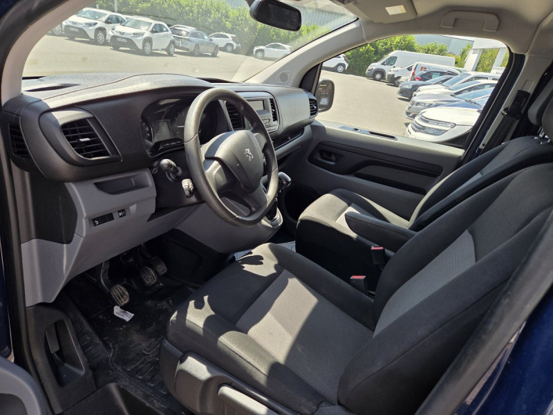 Photo 7 de l'offre de PEUGEOT Traveller 1.6 BLUEHDI 115 S&S STANDARD ACTIVE à 22990€ chez Carlyss automobiles Vitré