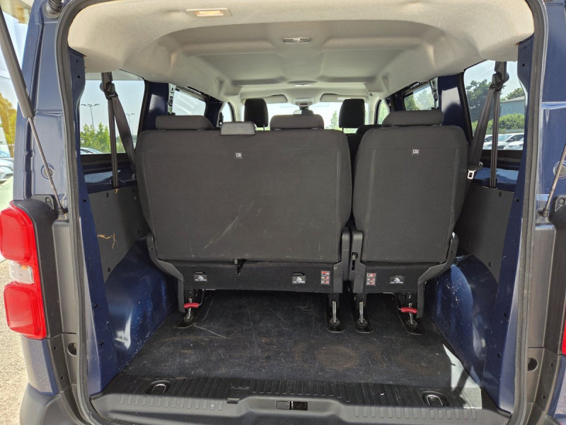 Photo 11 de l'offre de PEUGEOT Traveller 1.6 BLUEHDI 115 S&S STANDARD ACTIVE à 22990€ chez Carlyss automobiles Vitré