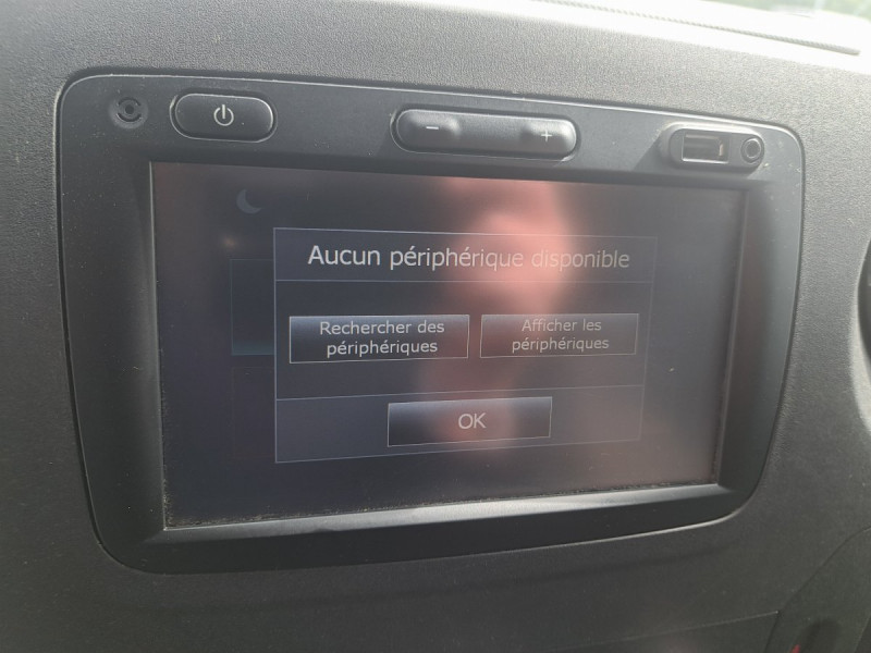 Photo 11 de l'offre de Renault Master (3) 12075 euros HT FG GCf Trac F3500 L2H2 dCi 130 Euro6 à 14490€ chez Carlyss automobiles Vitré