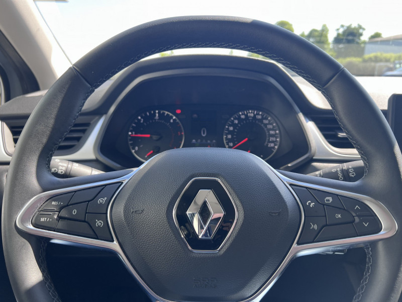Photo 5 de l'offre de Renault Captur (2) Business Blue dCi 115 à 13990€ chez Carlyss automobiles Vitré