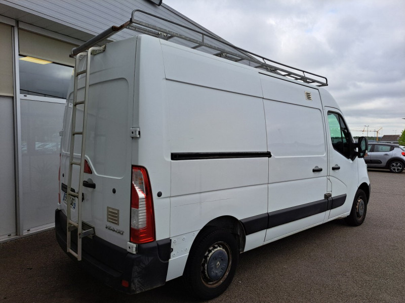 Photo 4 de l'offre de Renault Master (3) 9575 euros HT FG Cf Trac F3500 L2H2 dCi 110 Euro6 à 11490€ chez Carlyss automobiles Vitré