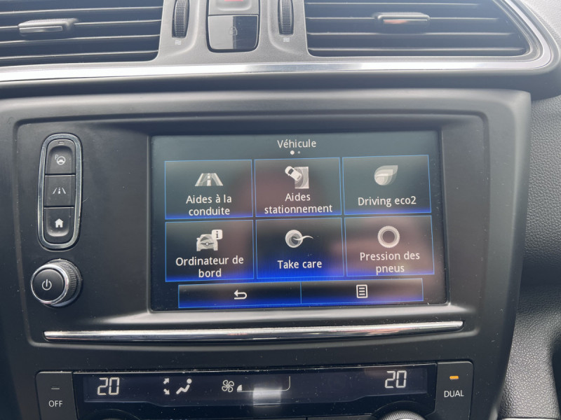 Photo 13 de l'offre de RENAULT Kadjar Intens Energy dCi 130 X-Tronic à 14990€ chez Carlyss automobiles Vitré