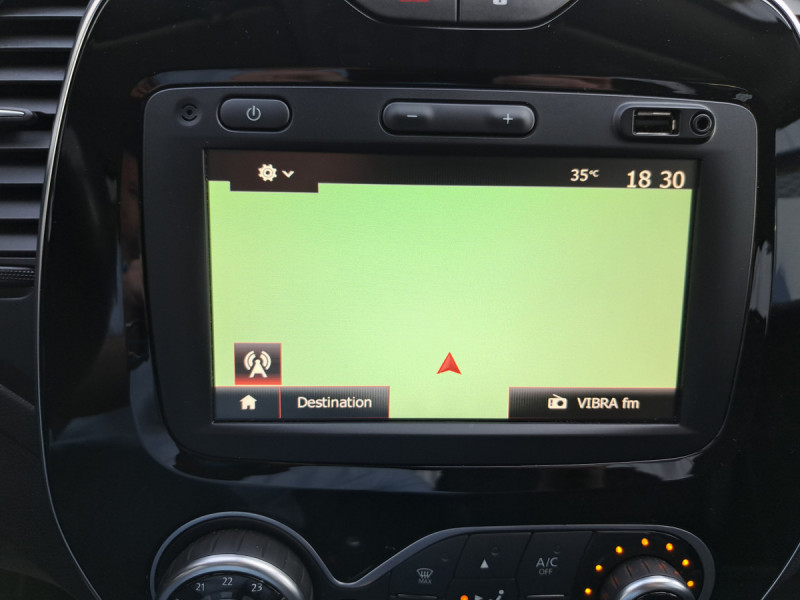 Photo 11 de l'offre de RENAULT Captur Intens TCe 90 à 12790€ chez Carlyss automobiles Vitré