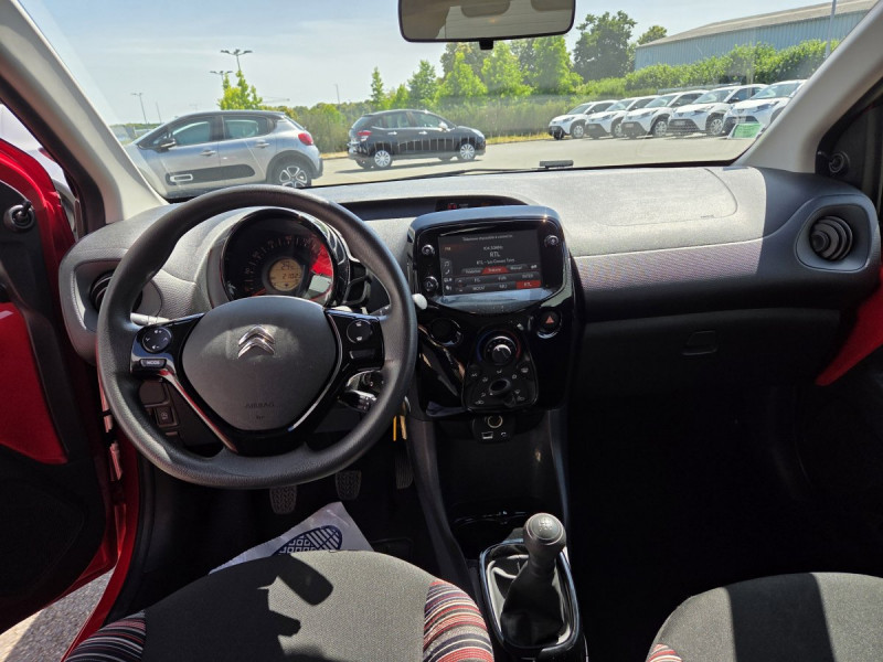 Photo 8 de l'offre de Citroën C1 (2) VTi 72 S&S BVM Feel à 9490€ chez Carlyss automobiles Vitré