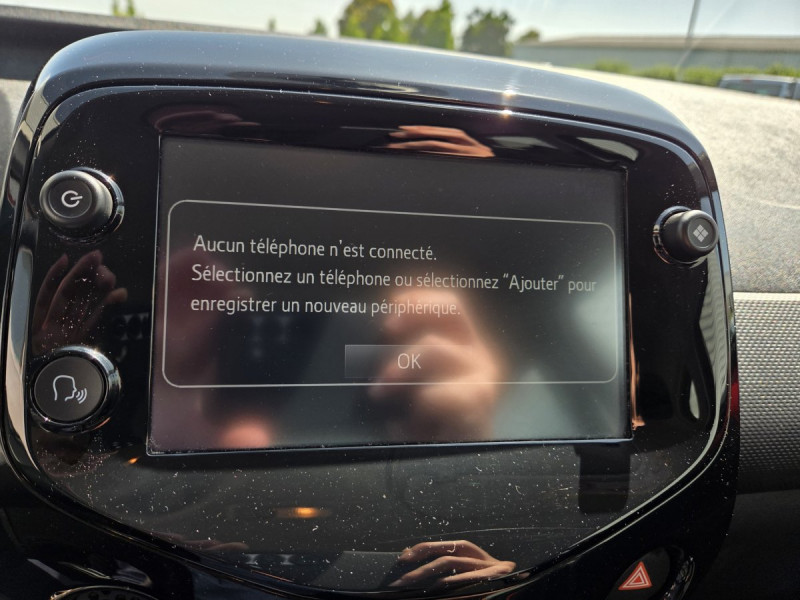 Photo 12 de l'offre de Citroën C1 (2) VTi 72 S&S BVM Feel à 9490€ chez Carlyss automobiles Vitré
