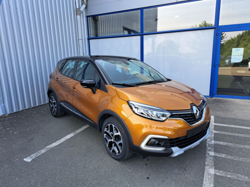 Photo 1 de l'offre de RENAULT Captur Intens TCe 90 à 12790€ chez Carlyss automobiles Vitré