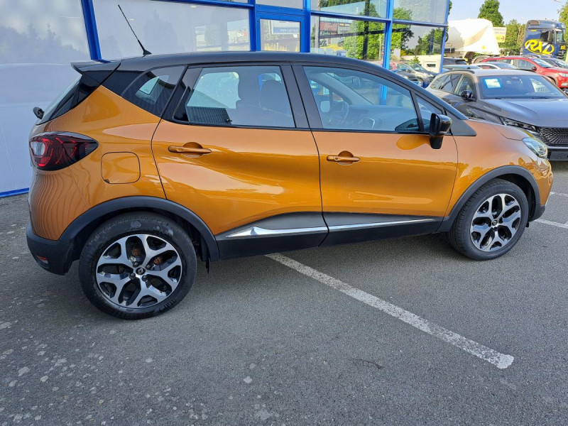Photo 3 de l'offre de RENAULT Captur Intens TCe 90 à 12790€ chez Carlyss automobiles Vitré