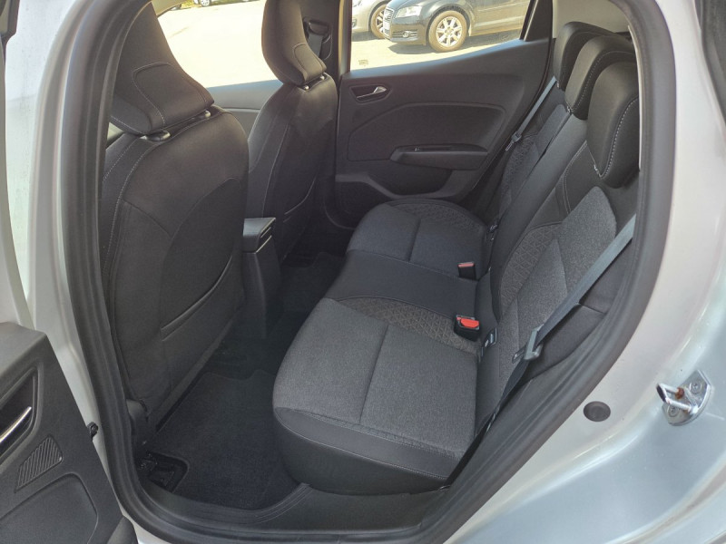 Photo 7 de l'offre de RENAULT Clio (5) Business TCe 90 -21 à 11990€ chez Carlyss automobiles Vitré