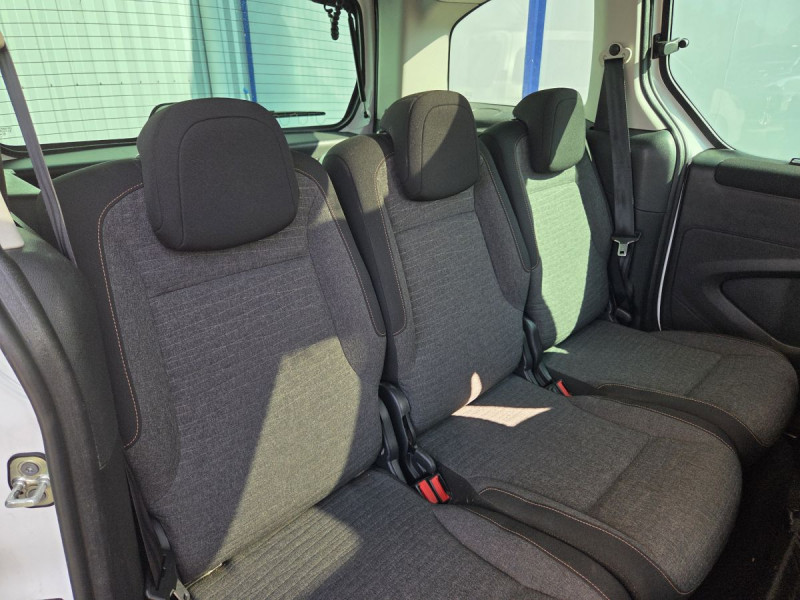 Photo 7 de l'offre de Citroën Berlingo Multispace (2) BlueHDi 120 S&S BVM6 Shine à 13990€ chez Carlyss automobiles Vitré