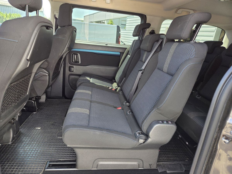 Photo 10 de l'offre de PEUGEOT Traveller BlueHDi 180 S&S EAT8 LONG ALLURE à 27990€ chez Carlyss automobiles Vitré
