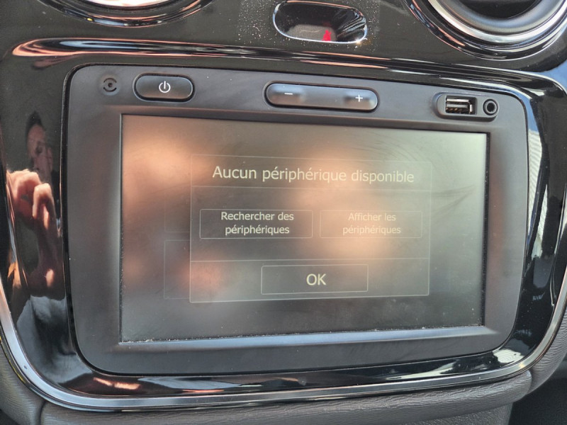 Photo 13 de l'offre de Dacia Lodgy 7 Places Stepway Blue dCi 115 E6U à 14990€ chez Carlyss automobiles Vitré