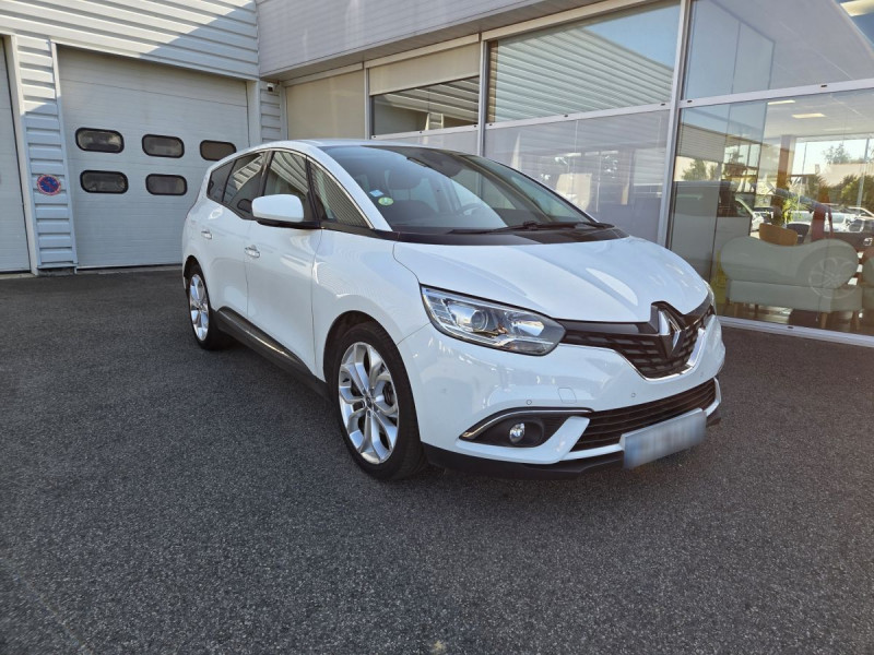 Photo 1 de l'offre de RENAULT Grand Scénic (3) Business Blue dCi 120 à 15290€ chez Carlyss automobiles Vitré