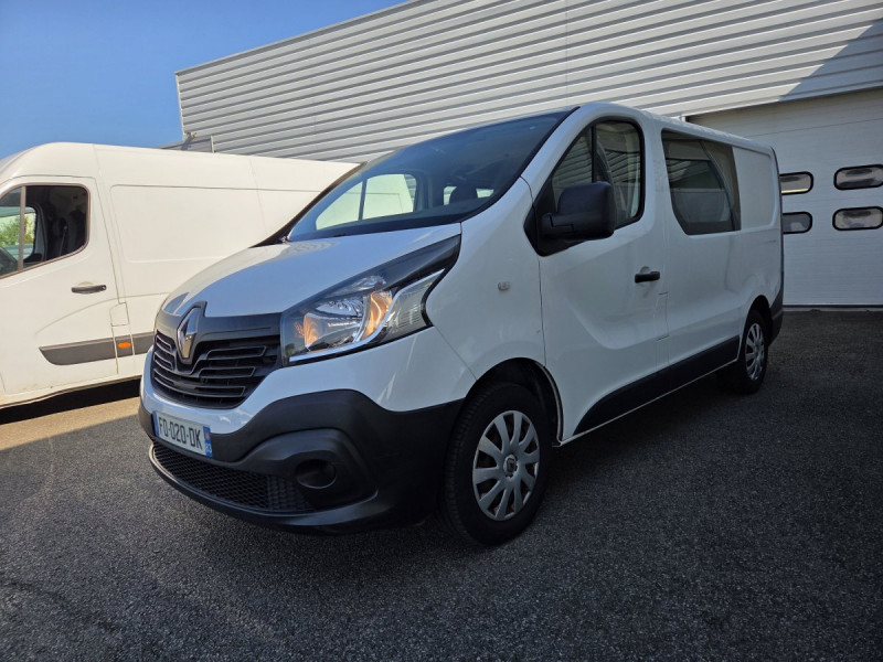 Photo 2 de l'offre de Renault Trafic (3) CA GCF L1H1 1000 dCi 120 E6 à 21990€ chez Carlyss automobiles Vitré