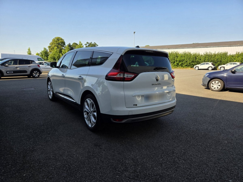 Photo 5 de l'offre de RENAULT Grand Scénic (3) Business Blue dCi 120 à 15290€ chez Carlyss automobiles Vitré