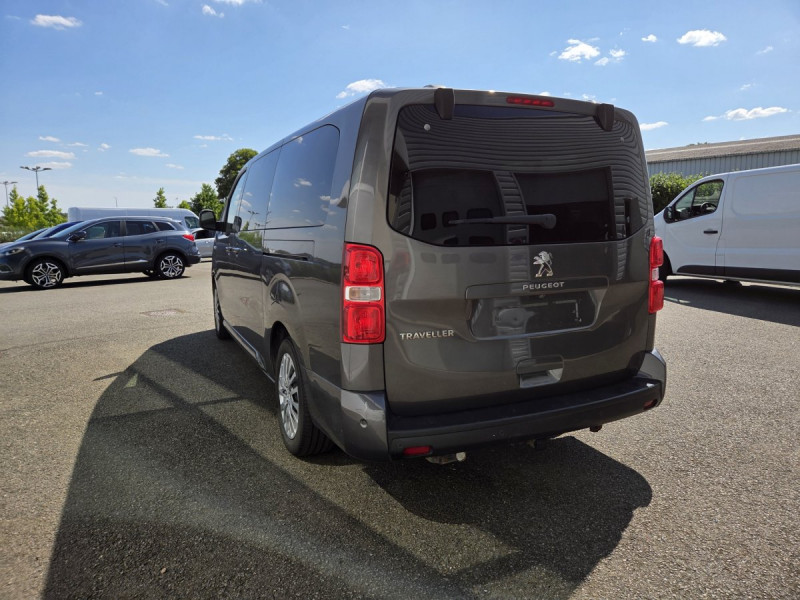 Photo 5 de l'offre de PEUGEOT Traveller BlueHDi 180 S&S EAT8 LONG ALLURE à 27990€ chez Carlyss automobiles Vitré
