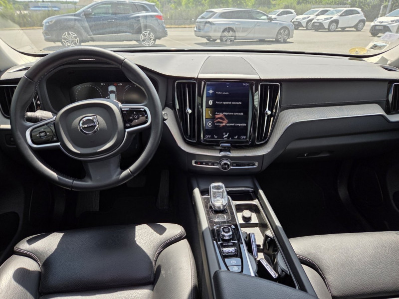 Photo 10 de l'offre de Volvo XC60 (2) B5 AWD 235 Geartro 8 Inscrip Luxe à 34490€ chez Carlyss automobiles Vitré