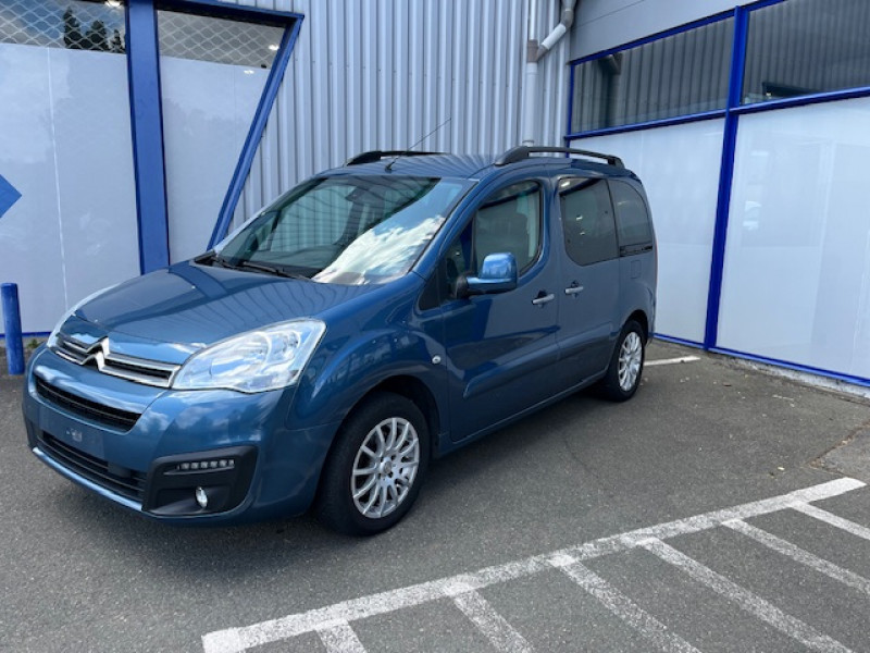 Photo 2 de l'offre de Citroën Berlingo Multispace (2) BlueHDi 100 S&S ETG6 Shine à 14990€ chez Carlyss automobiles Vitré