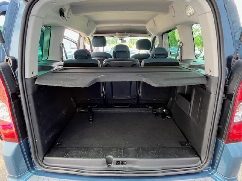 Photo 15 de l'offre de Citroën Berlingo Multispace (2) BlueHDi 100 S&S ETG6 Shine à 14990€ chez Carlyss automobiles Vitré