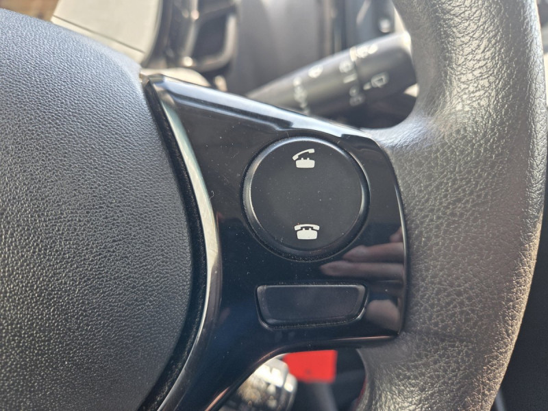 Photo 15 de l'offre de Citroën C1 (2) VTi 72 S&S BVM Feel à 8990€ chez Carlyss automobiles Vitré