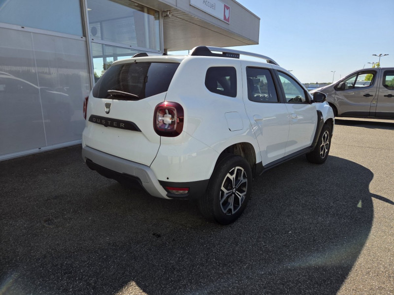 Photo 4 de l'offre de DACIA Duster (2) Prestige TCe 130 FAP 4x2 à 13490€ chez Carlyss automobiles Vitré