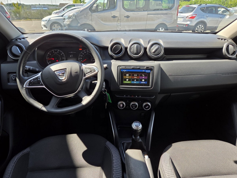 Photo 7 de l'offre de DACIA Duster (2) Prestige TCe 130 FAP 4x2 à 13490€ chez Carlyss automobiles Vitré
